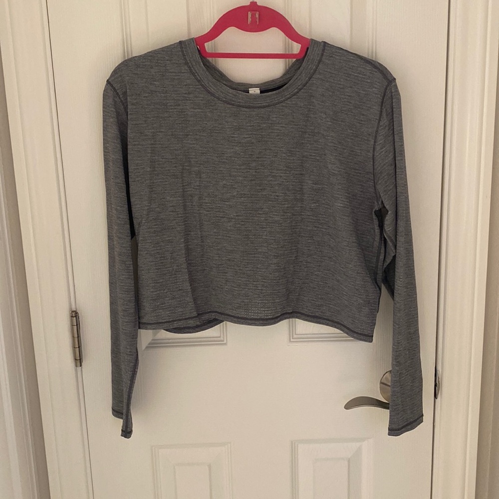 Lululemon Longsleeve Crop Top